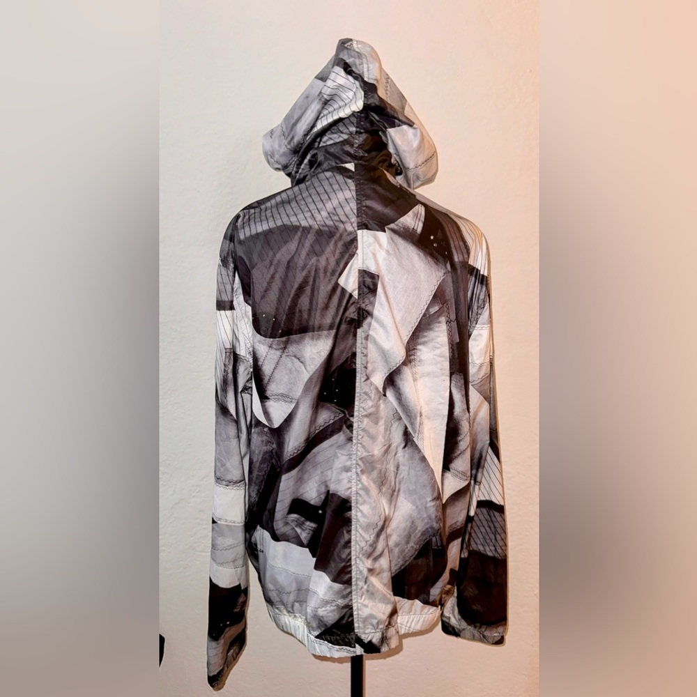 Puma X Hussein Chalayan vintage Black/Gray All-Overprint Windbreaker Jacket